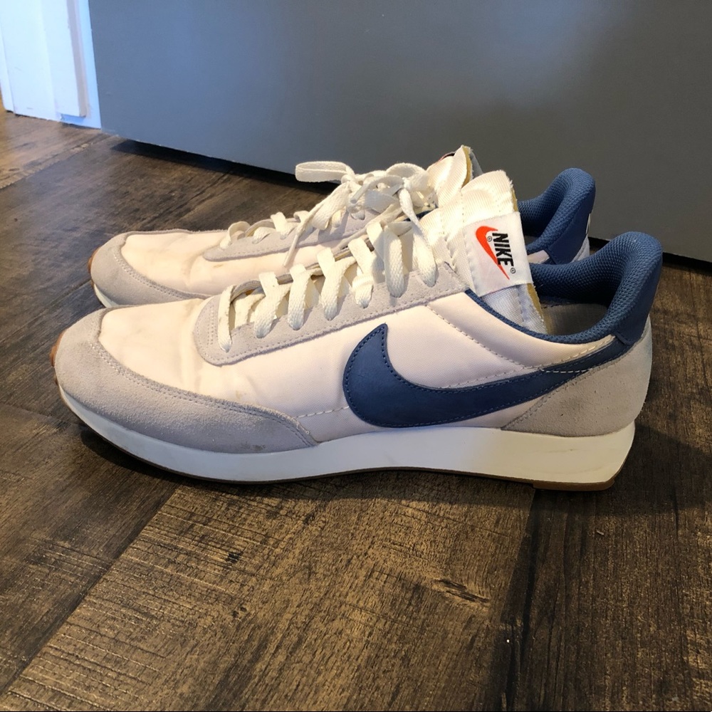 Nike Daybreak Sneakers size 11 mens